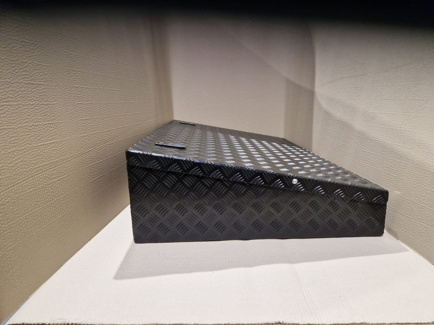 Land Rover Roof Rack Wedge Box - Front Hinge